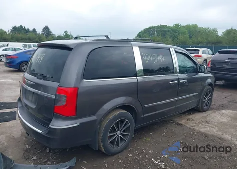 2016 Chrysler Town & Country Touring from USA, damaged, VIN 2C4RC1BG9GR298725